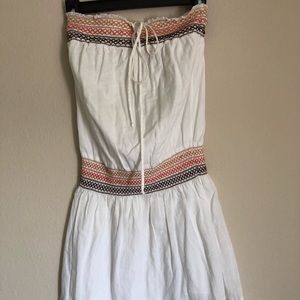 Cool wear strapless dress